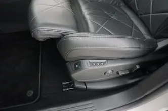 DS 7 Crossback, 1.6, 221 kW, подключаемый гибрид, автомат, полный привод