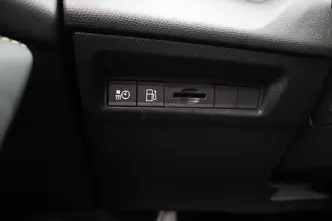 Peugeot 308, 1.6, 165 kW, pistikhübriid, automaat, esivedu