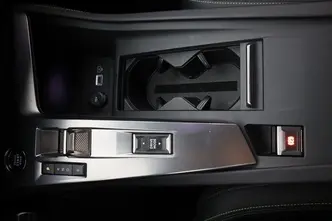 Peugeot 308, 1.6, 165 kW, pistikhübriid, automaat, esivedu