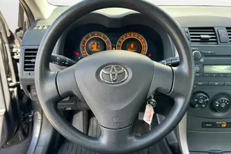Toyota Corolla, 1.4, 71 kW, bensiin, manuaal, esivedu