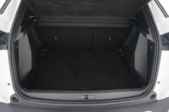 Peugeot e-2008, elekter, automaat, esivedu