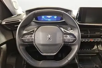 Peugeot e-2008, elekter, automaat, esivedu