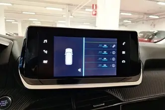 Peugeot e-2008, elekter, automaat, esivedu