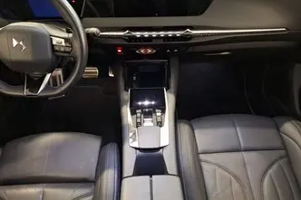DS 4, 1.6, 165 kW, pistikhübriid, automaat, esivedu