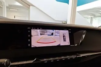 DS 4, 1.6, 165 kW, pistikhübriid, automaat, esivedu