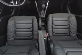Citroën C3 Aircross, 1.2, 96 kW, bensiin, automaat, esivedu