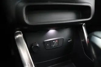 Citroën C3 Aircross, 1.2, 96 kW, bensiin, automaat, esivedu