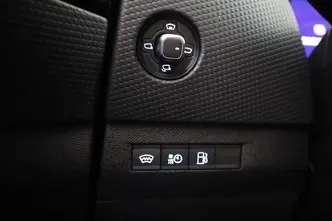 DS 4, 1.6, 165 kW, pistikhübriid, automaat, esivedu