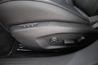 DS 4, 1.6, 165 kW, pistikhübriid, automaat, esivedu