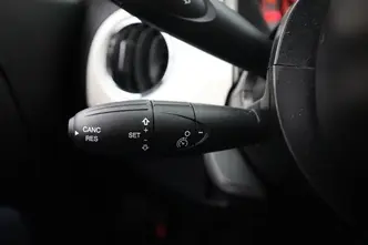Fiat 500, 1.0, 51 kW, hybrid, manual, front-wheel drive