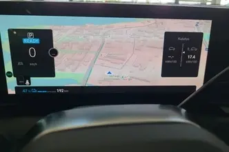 Renault Megane, elekter, automaat, esivedu