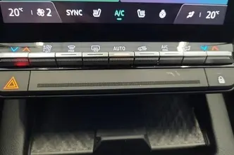 Renault Megane, elekter, automaat, esivedu