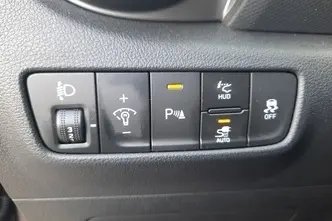 Hyundai Kona, 150 kW, электричество, автомат, передний привод