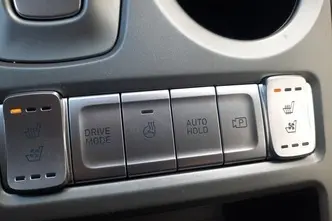 Hyundai Kona, 150 kW, электричество, автомат, передний привод