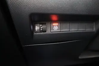 Peugeot 208, 1.2, 55 kW, bensiin, manuaal, esivedu