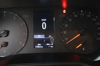 Renault Clio, 1.0, 53 kW, бензин, механическая, передний привод