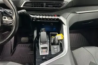 Peugeot 3008, 1.6, 220 kW, подключаемый гибрид, автомат, полный привод