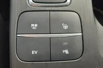 Ford Kuga, 2.5, 165 kW, pistikhübriid, automaat, esivedu