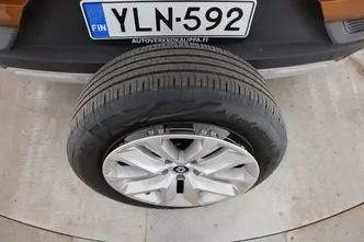 Renault Captur, 1.6, 68 kW, подключаемый гибрид, автомат, передний привод