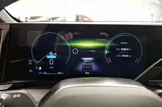 Renault Megane, elekter, automaat, esivedu