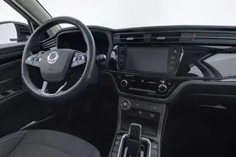 Ssangyong Korando, 152 kW, elekter, automaat, esivedu