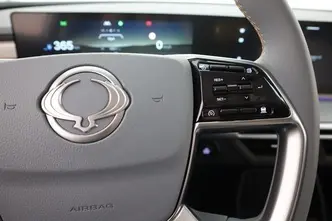Ssangyong Torres, 152 kW, elekter, automaat, esivedu