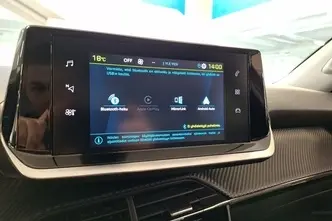 Peugeot e-2008, elekter, automaat, esivedu