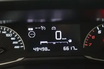 Peugeot 208, 1.2, 55 kW, petrol, manual, front-wheel drive