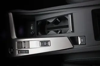 Peugeot 408, 1.6, 165 kW, pistikhübriid, automaat, esivedu