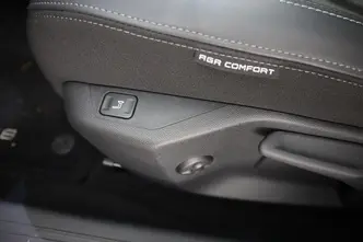 Peugeot 408, 1.6, 165 kW, pistikhübriid, automaat, esivedu