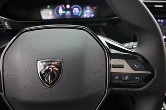 Peugeot 408, 1.6, 165 kW, pistikhübriid, automaat, esivedu