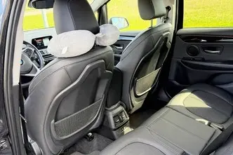 BMW 218, 1.5, 103 kW, bensiin, automaat, esivedu