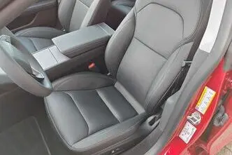 Tesla Model 3, 366 kW, elekter, automaat, nelikvedu