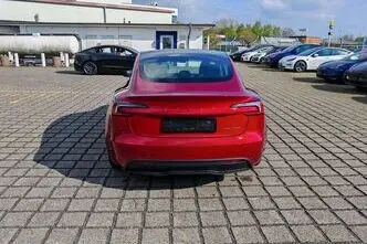 Tesla Model 3, 366 kW, elekter, automaat, nelikvedu