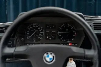 BMW 635, 160 kW, bensiin, automaat, nelikvedu