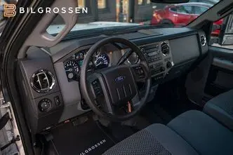Ford F 250, 283 kW, bensiin, automaat, nelikvedu