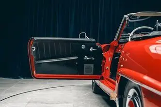 Mercedes-Benz 190, 77 kW, bensiin, manuaal, nelikvedu