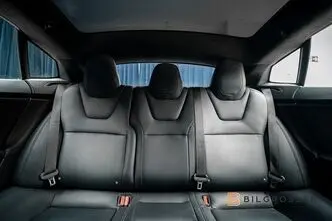 Tesla Model S, 560 kW, elekter, automaat, nelikvedu