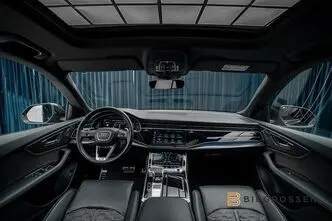 Audi RSQ8, 4.0, 441 kW, бензин, автомат, полный привод
