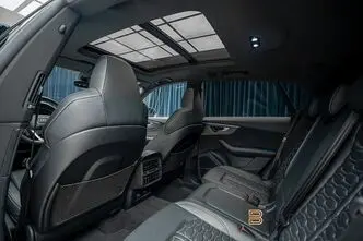 Audi RSQ8, 4.0, 441 kW, бензин, автомат, полный привод