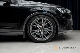 Audi SQ7, 4.0, 320 kW, дизель, автомат, полный привод