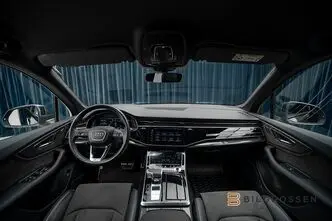 Audi SQ7, 4.0, 320 kW, дизель, автомат, полный привод