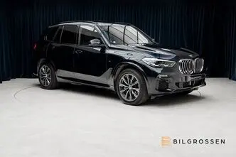 BMW X5, 3.0, 290 kW, hybrid, automatic, four-wheel drive