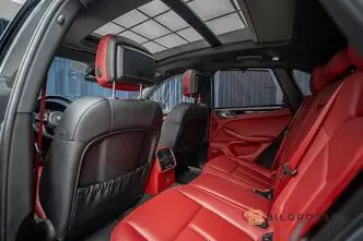 Porsche Macan, 3.0, 260 kW, petrol, automatic, four-wheel drive
