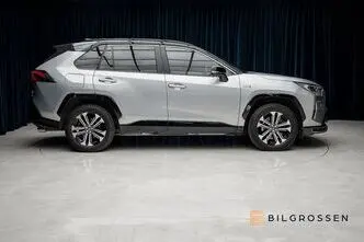 Toyota RAV4, 2.5, 225 kW, гибрид, автомат, полный привод