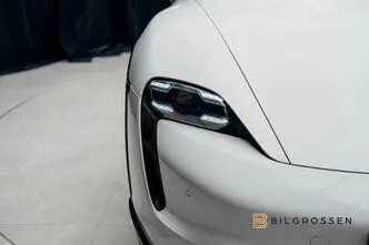 Porsche Taycan, 280 kW, electric, automatic, four-wheel drive