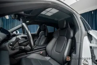 Porsche Taycan, 280 kW, electric, automatic, four-wheel drive