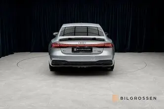 Audi A7, 2.0, 270 kW, гибрид, автомат, полный привод