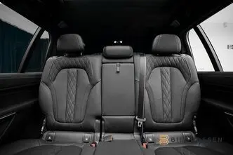 BMW X7, 4.4, 390 kW, bensiin, automaat, nelikvedu