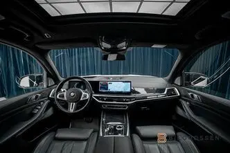 BMW X7, 4.4, 390 kW, bensiin, automaat, nelikvedu